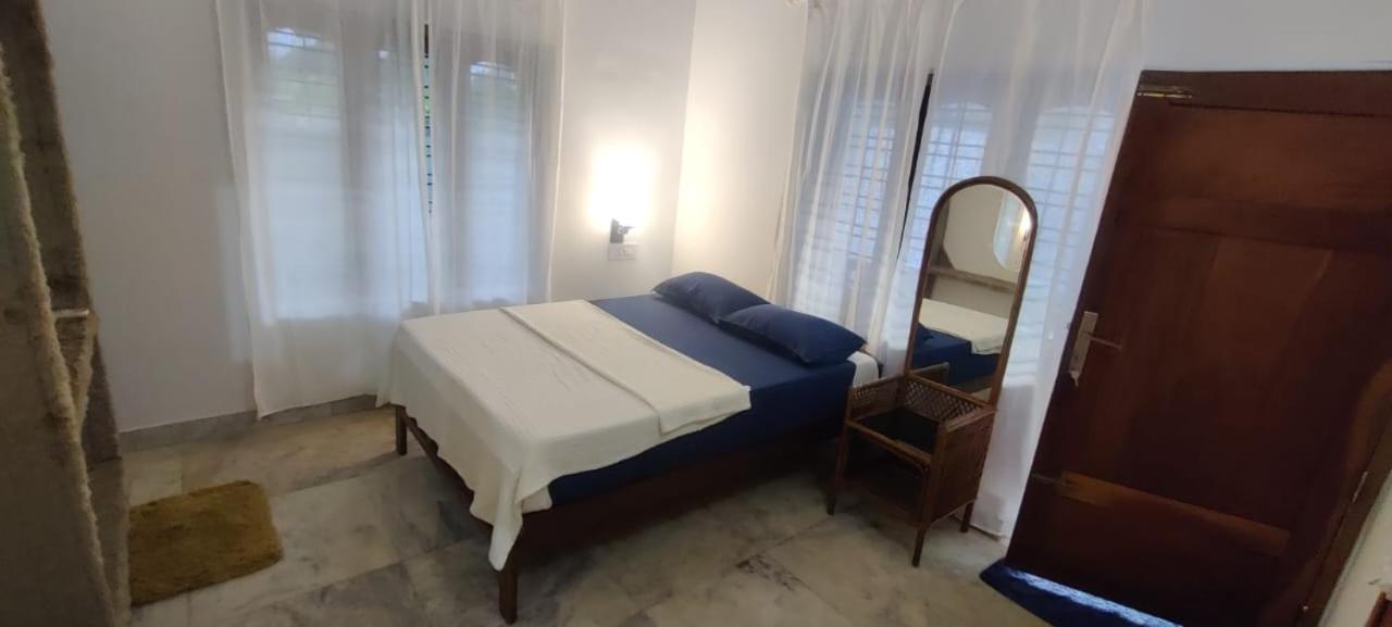 Hostel Calaila Варкала Экстерьер фото