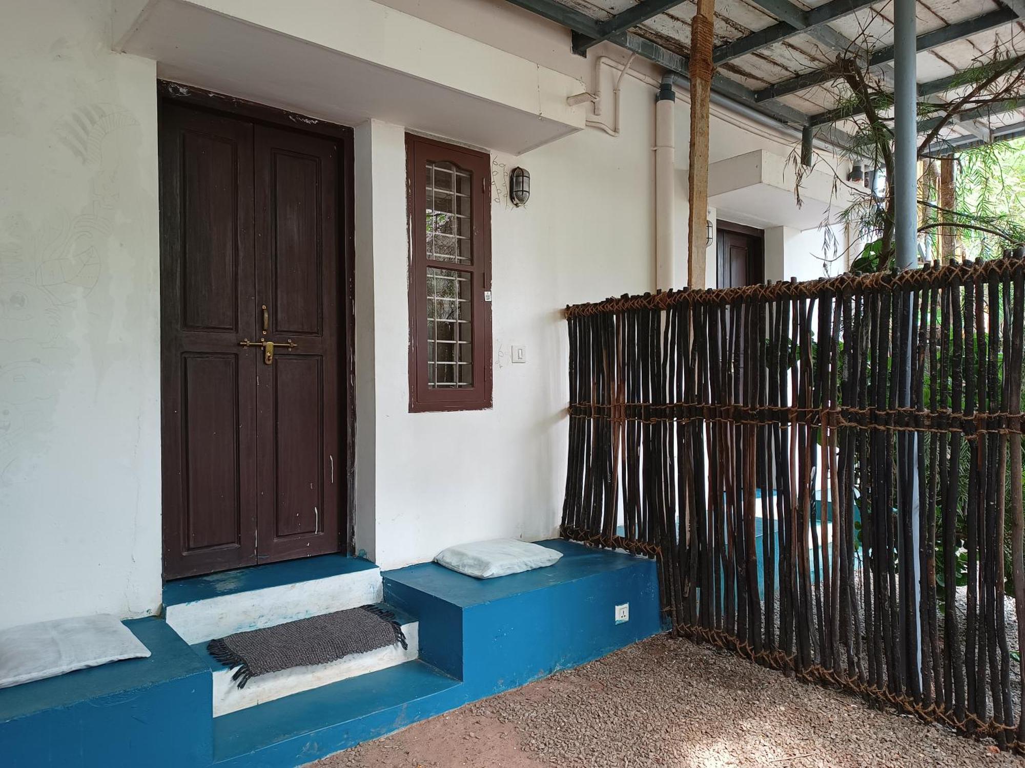 Hostel Calaila Варкала Экстерьер фото