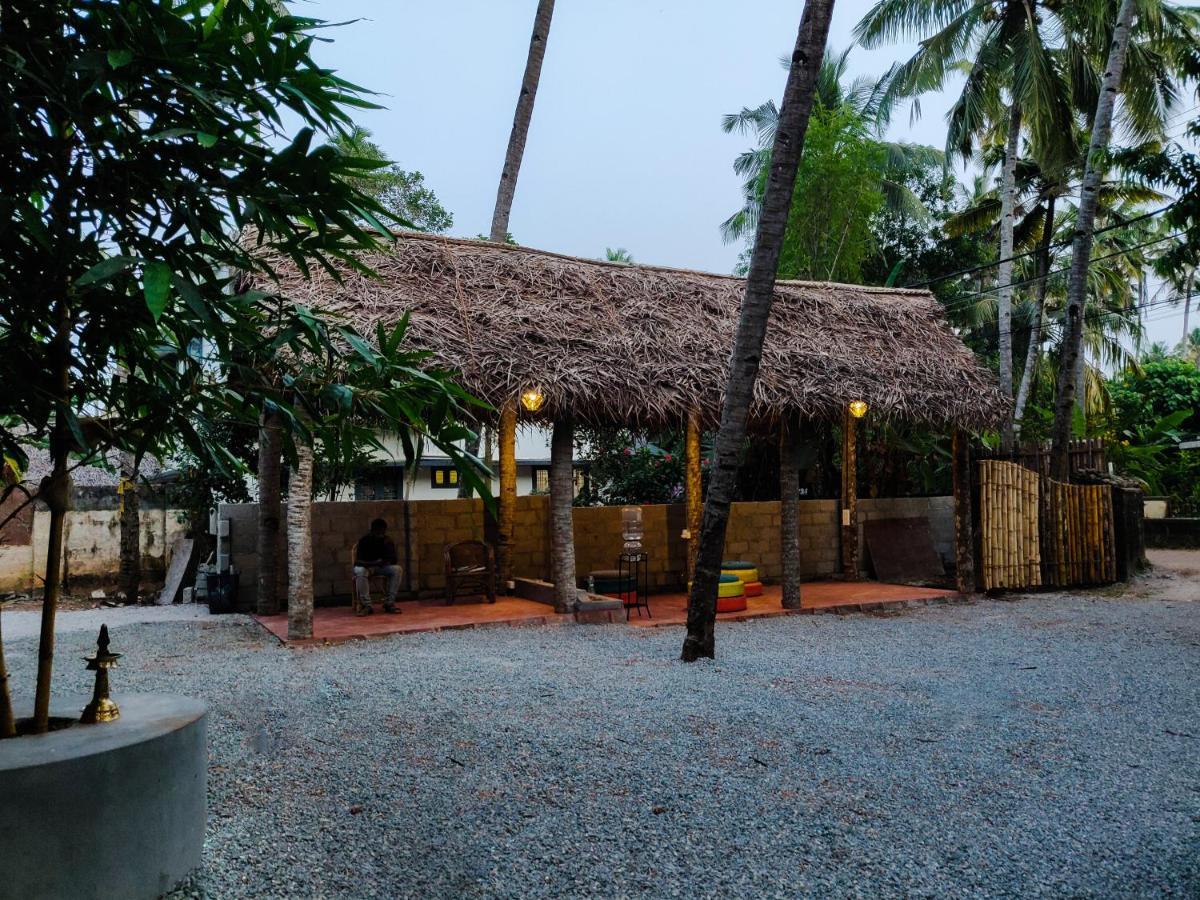 Hostel Calaila Варкала Экстерьер фото